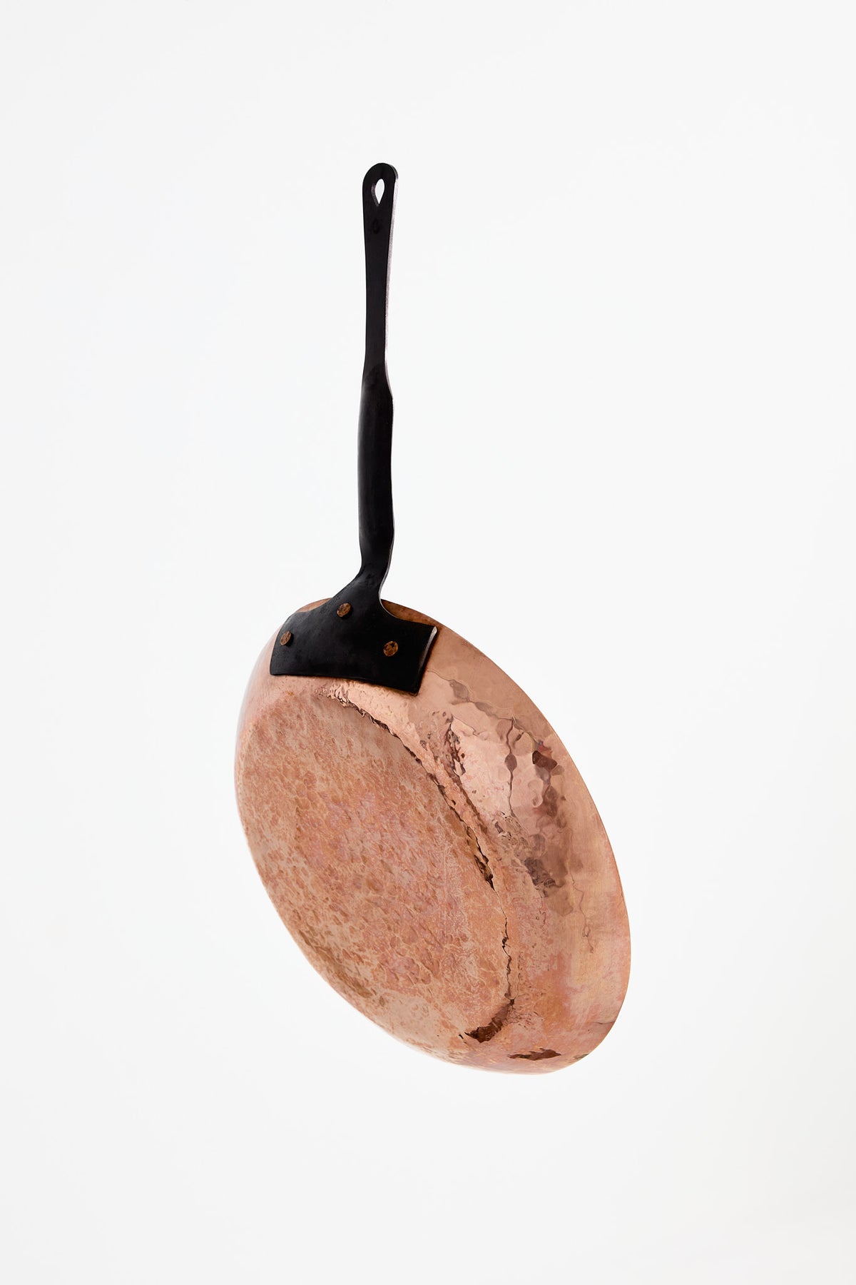 Copper pan side view